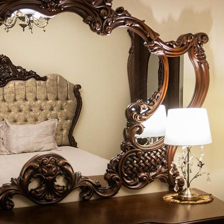 Central Luxury Antique Apartment Βάρνα Εξωτερικό φωτογραφία