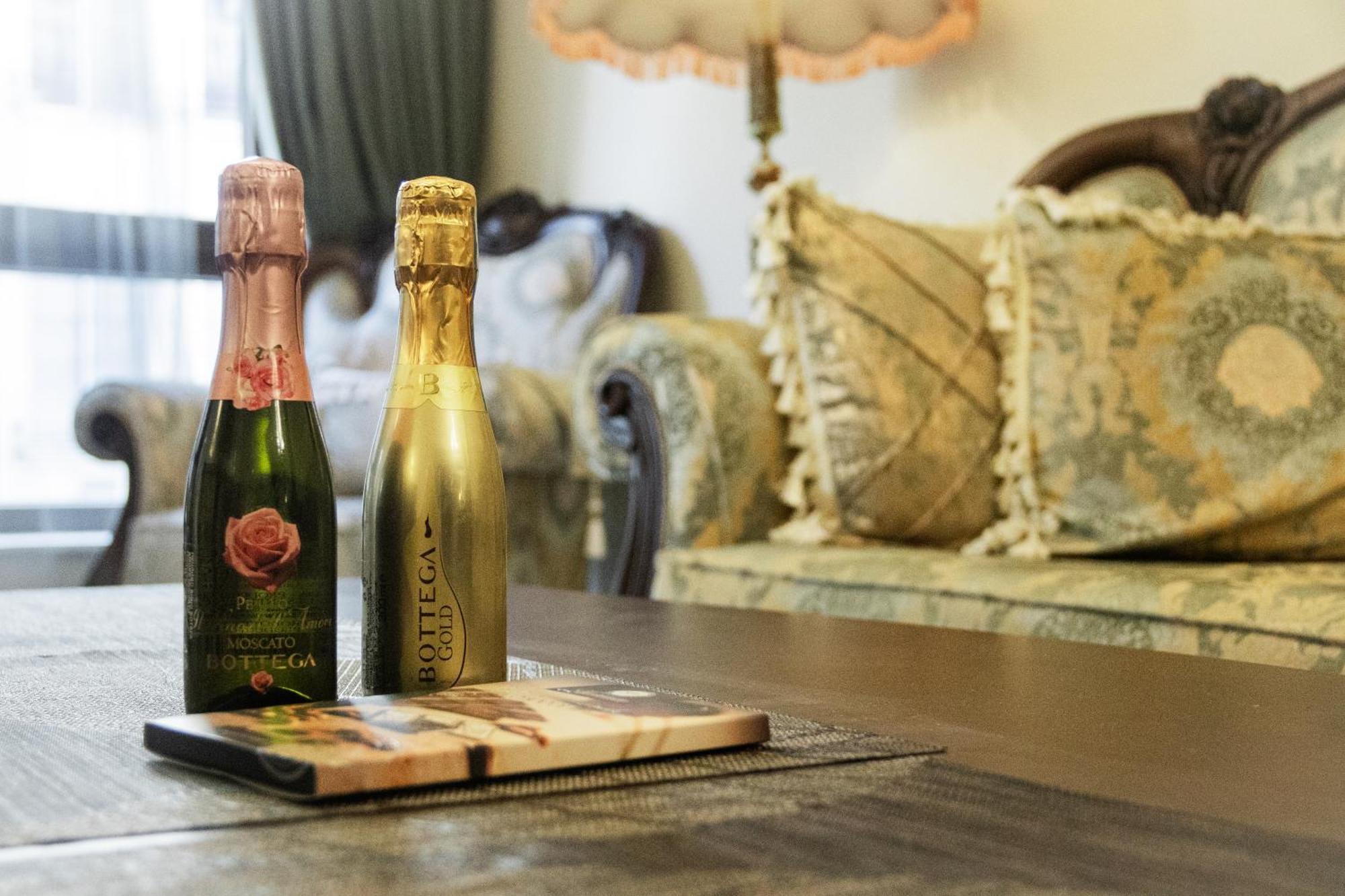 Central Luxury Antique Apartment Βάρνα Εξωτερικό φωτογραφία