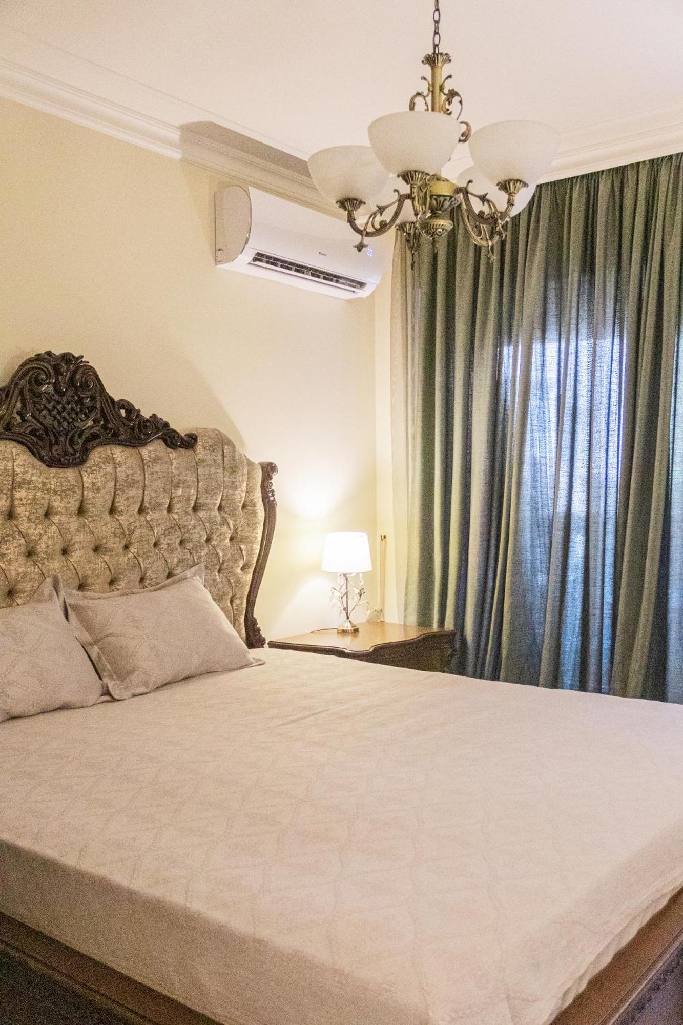 Central Luxury Antique Apartment Βάρνα Εξωτερικό φωτογραφία